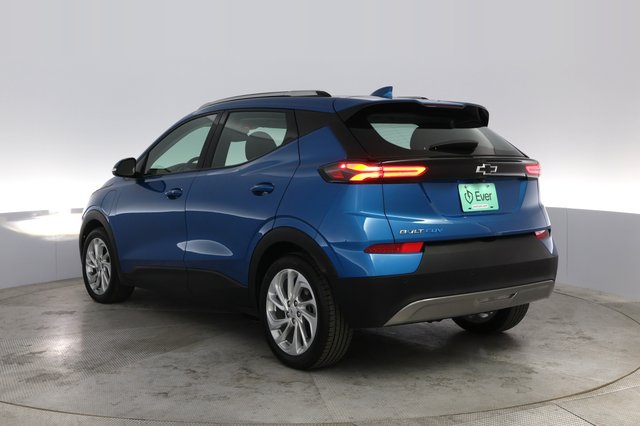 2022 Chevrolet Bolt EUV — photo 10 of 23
