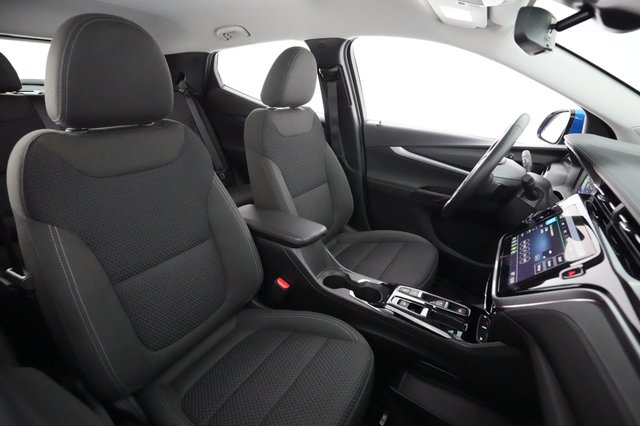 2022 Chevrolet Bolt EUV — photo 18 of 23