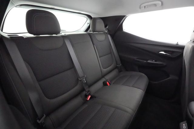 2022 Chevrolet Bolt EUV — photo 4 of 23
