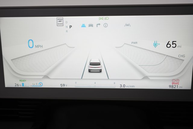 2023 Hyundai IONIQ 5 — photo 4 of 20