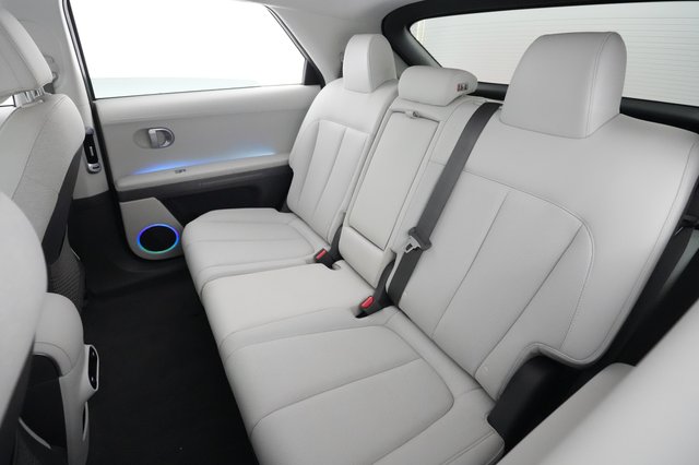 2023 Hyundai IONIQ 5 — photo 17 of 20