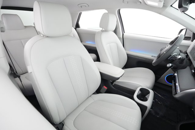 2023 Hyundai IONIQ 5 — photo 3 of 20