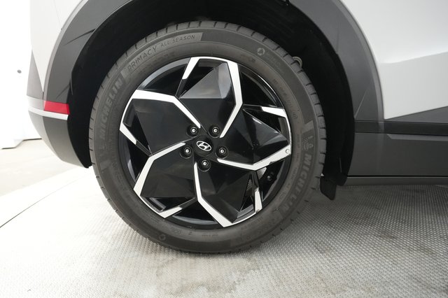 2023 Hyundai IONIQ 5 — photo 13 of 20