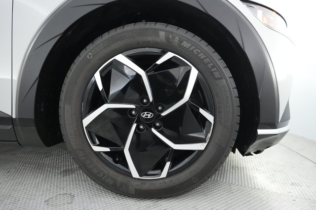 2023 Hyundai IONIQ 5 — photo 12 of 20
