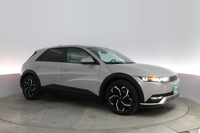 2023 Hyundai IONIQ 5 — photo 7 of 20