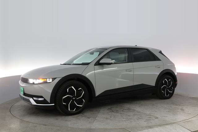 2023 Hyundai IONIQ 5 — photo 10 of 20