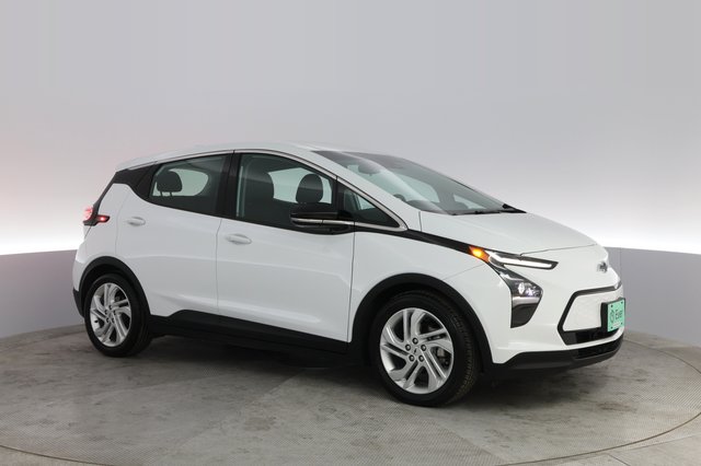 2023 Chevrolet Bolt EV — photo 7 of 19