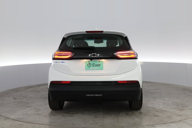 2023 Chevrolet Bolt EV — photo 8 of 19