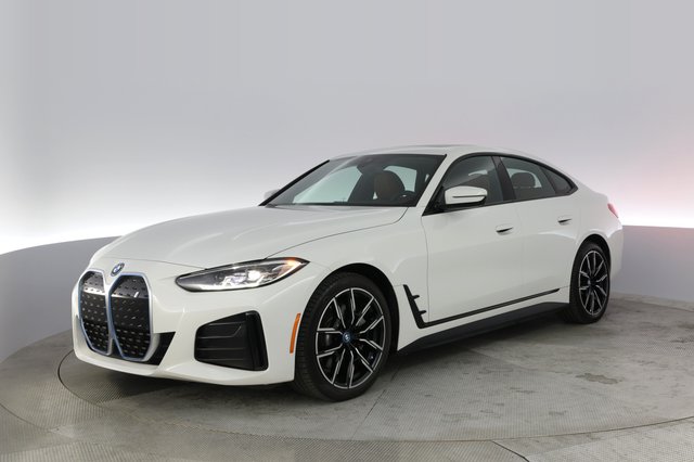 2022 BMW i4 — VIN WBY73AW03NFN07853