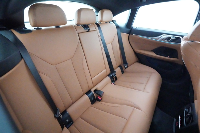 2022 BMW i4