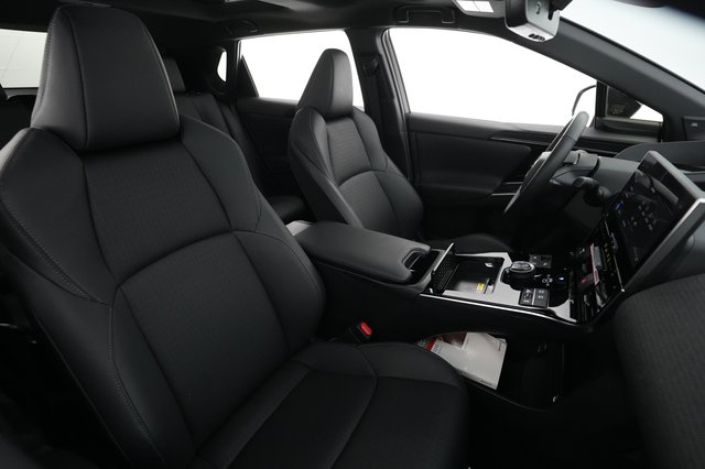 2023 Toyota bZ4X — photo 19 of 21
