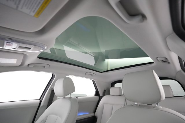 2022 Hyundai IONIQ 5 — photo 19 of 23