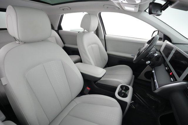 2022 Hyundai IONIQ 5 — photo 20 of 23