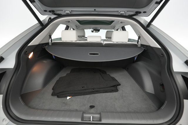 2022 Hyundai IONIQ 5 — photo 6 of 23