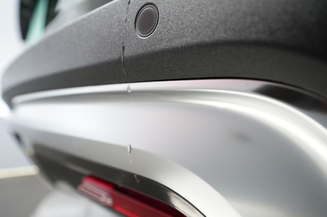 2024 Rivian R1S — photo 27 of 28