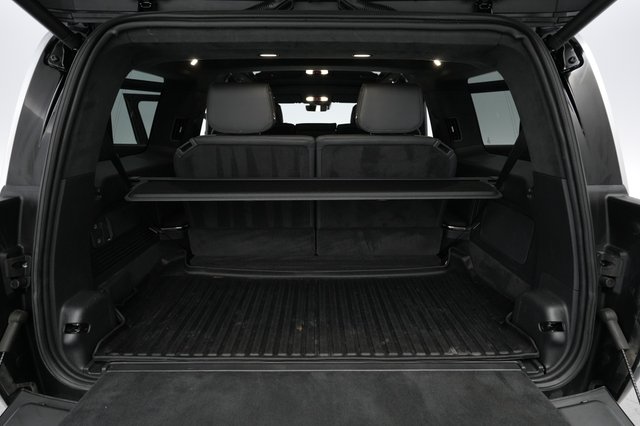 2024 Rivian R1S — photo 6 of 28