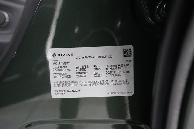 2024 Rivian R1S — photo 28 of 28