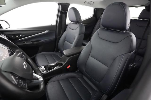2022 Chevrolet Bolt EUV — photo 2 of 21