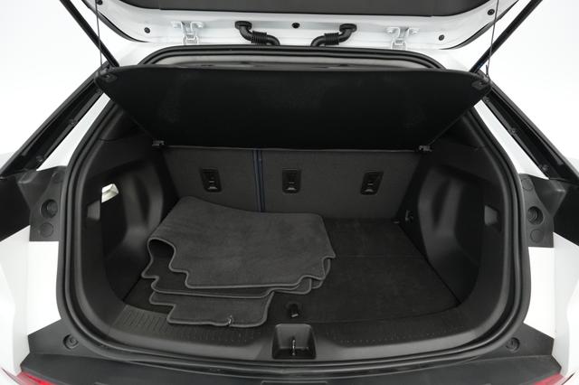 2022 Chevrolet Bolt EUV — photo 6 of 21