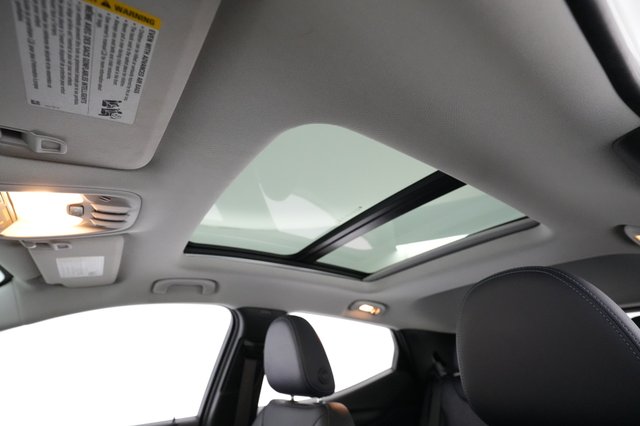 2022 Chevrolet Bolt EUV — photo 18 of 21