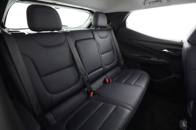 2022 Chevrolet Bolt EUV — photo 4 of 21