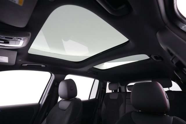 2023 Mercedes-Benz EQB — photo 19 of 20