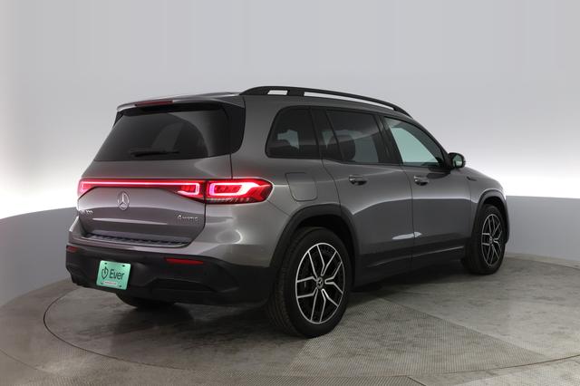 2023 Mercedes-Benz EQB — photo 2 of 20