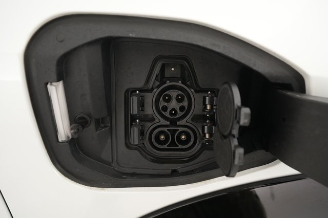 2023 Nissan Ariya — photo 8 of 20