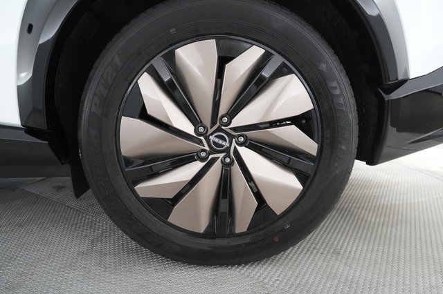 2023 Nissan Ariya — photo 15 of 20