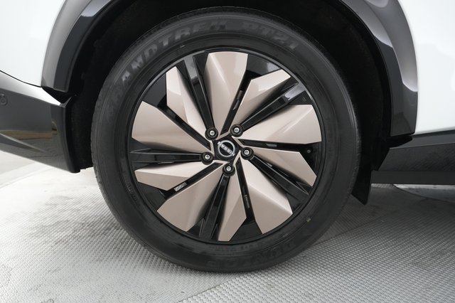 2023 Nissan Ariya — photo 17 of 20