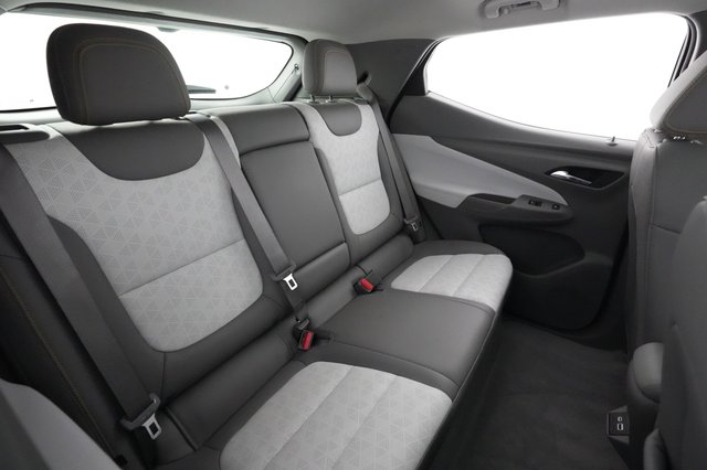 2022 Chevrolet Bolt EUV — photo 4 of 22