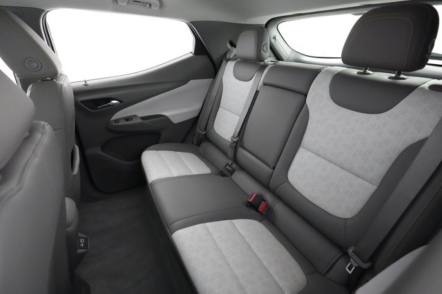 2022 Chevrolet Bolt EUV — photo 19 of 22