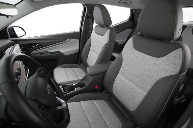 2022 Chevrolet Bolt EUV — photo 3 of 22