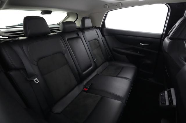 2023 Nissan Ariya — photo 4 of 21