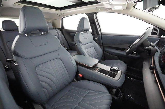 2023 Nissan Ariya — photo 19 of 21