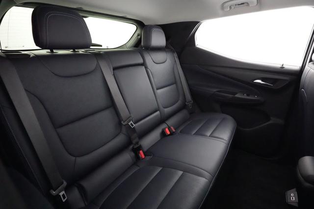 2022 Chevrolet Bolt EUV — photo 4 of 22