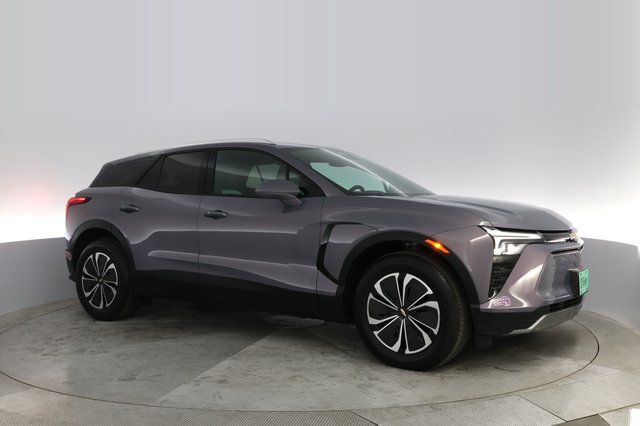 2024 Chevrolet Blazer EV — photo 10 of 21