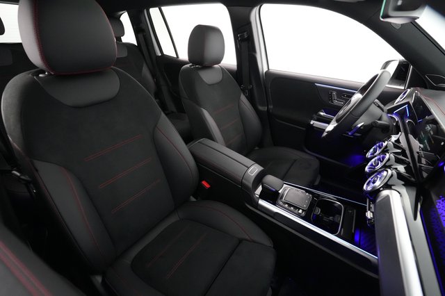 2023 Mercedes-Benz EQB — photo 18 of 22