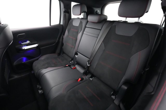 2023 Mercedes-Benz EQB — photo 19 of 22