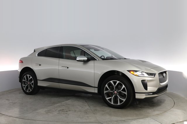 2023 Jaguar I-Pace — photo 13 of 26
