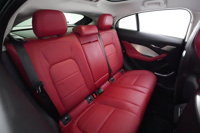 2023 Jaguar I-Pace — photo 4 of 26