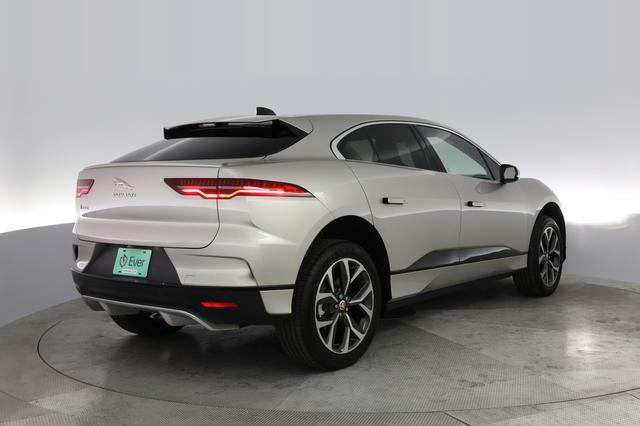 2023 Jaguar I-Pace — photo 2 of 26