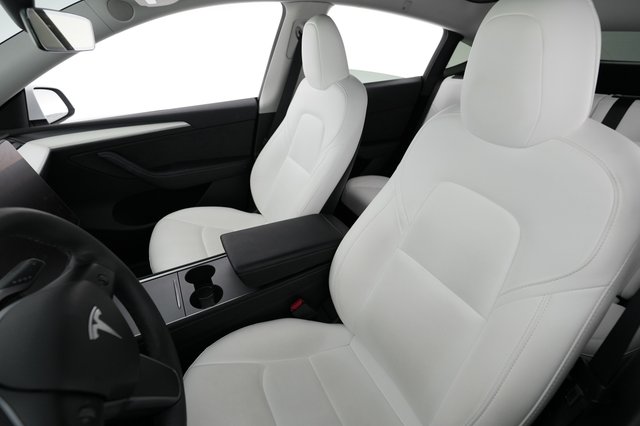 2023 Tesla Model Y — photo 15 of 22