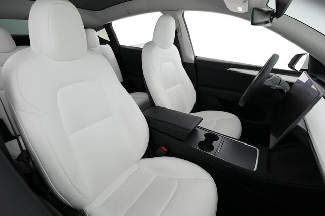 2023 Tesla Model Y — photo 3 of 22