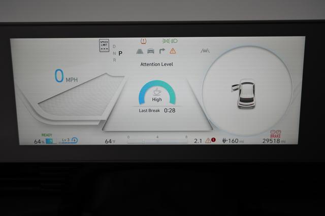 2022 Hyundai IONIQ 5 — photo 5 of 23