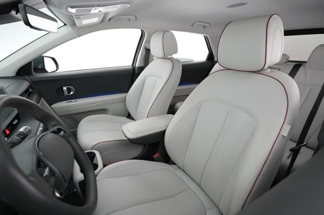 2022 Hyundai IONIQ 5 — photo 3 of 23