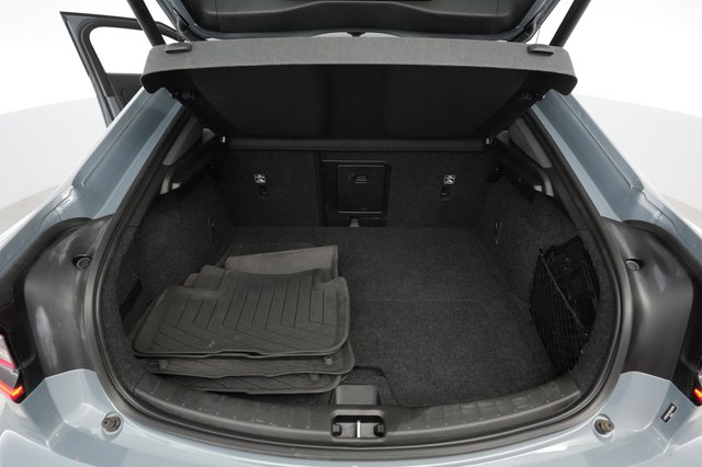 2022 Polestar 2 — photo 6 of 22