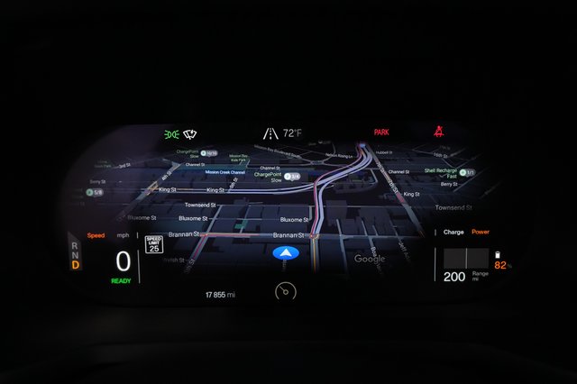 2022 Polestar 2 — photo 5 of 26