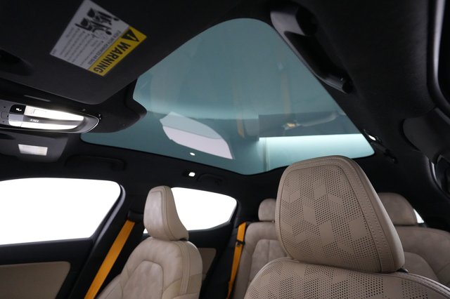 2022 Polestar 2 — photo 23 of 26