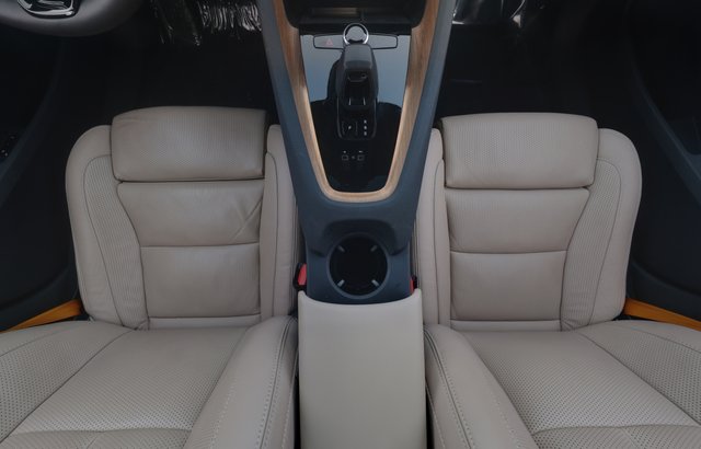 2022 Polestar 2 — photo 22 of 26